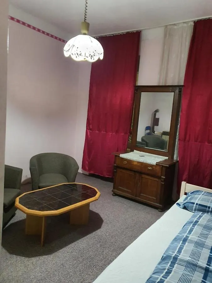Apartment Without Bath Viena 0*,